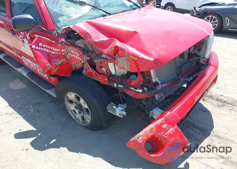 2005 Toyota Tacoma Prerunner V6 from USA, damaged, VIN 5TEJU62NX5Z106483